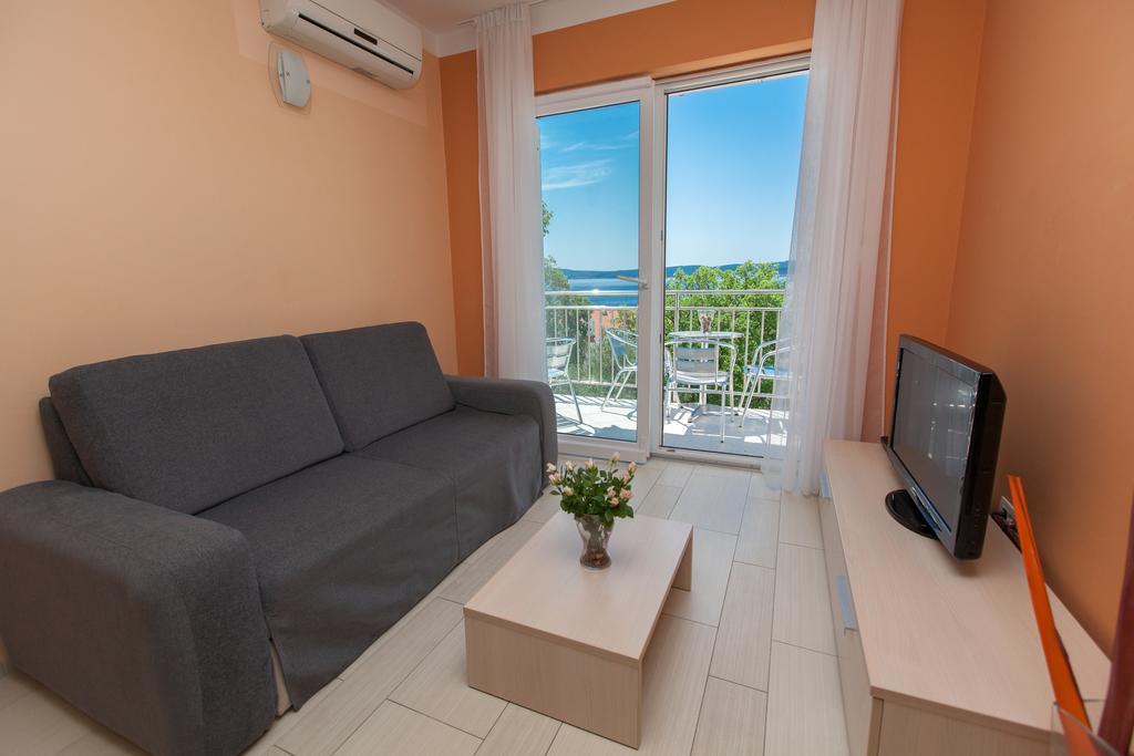 Apartment Ana سيلتسي المظهر الخارجي الصورة